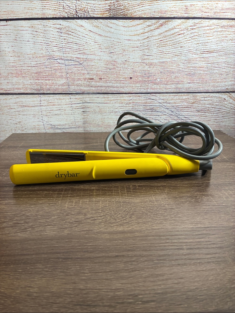 EUC Drybar The Tress Press Straightening Iron Yellow 1 inch